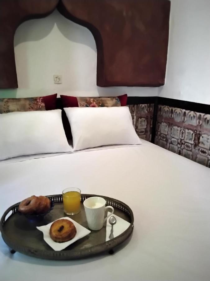 Riad Bouchouari 33 Marrakesh Exterior foto